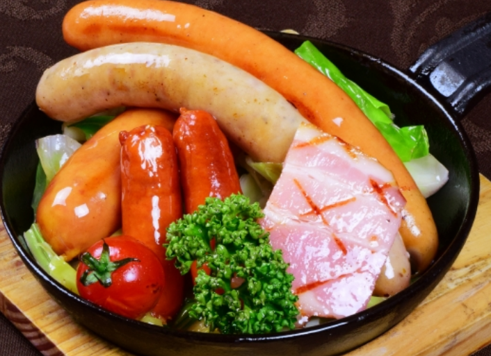 お食事